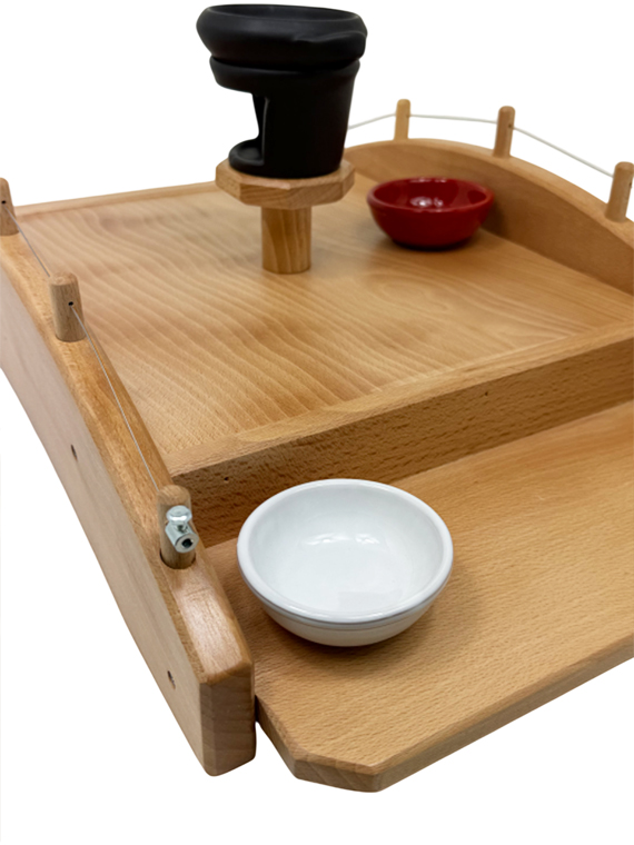 Ponte degustazione in legno di faggio massello 60×33×h14 cm con coppette e scalda ’nduja - immagine 5