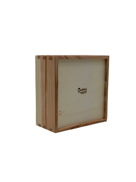 Cassetta in legno massello di Douglas 15×15×h7 cm – confezione regalo e presentazione - immagine 4