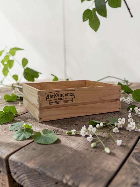 Cassetta in legno massello di Douglas 27×22×h8 cm – confezione regalo e presentazione - immagine 5