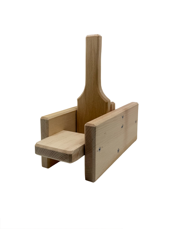 Schiaccia olive manuale in legno di faggio massello 33×11×19 cm - immagine 3