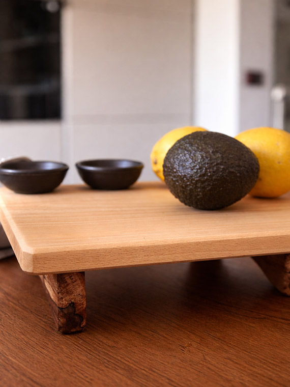Alzata da tavola in legno di faggio massello per aperitivi e buffet dim. 42x32x12 cm - immagine 5